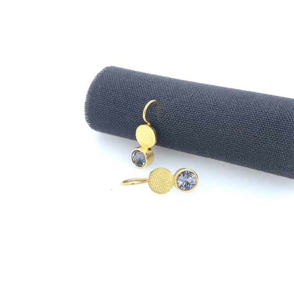 Textured 18ct Yellow Gold & Grey Spinel Earrings